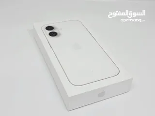  11 IPhone 16 256G 100% Battery + click iOS keyboard