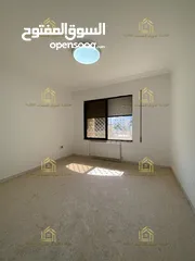  6 فيلا للايجار .. يوجد خيارات اخرى Villa for rent.. other options available / V152