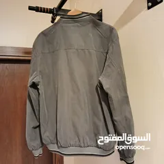  2 جاكيت ALVIN الاصلي دبل فيس يلبس على الجهتين الجكيت مستعمل استعمال خفيف وبحال الجديد