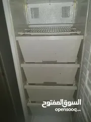  2 فريزر مستعمل بحالة الوكاله للبيع