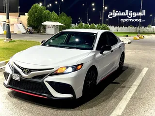  8 كامري2022 Toyota Camry SE