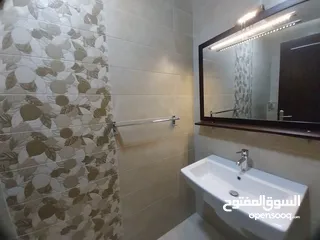  3 شقة مفروشة للإيجار 194م2 ( Property 19207 )-174873661