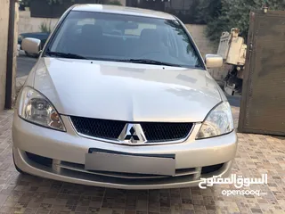  1 لانسر نظيف جدا لدواعي السفر lancer 1300