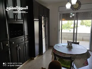  8 شقة مفروشة للإيجار في عين منجد