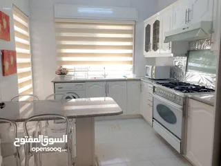  5 الرابية شقة نظيفة مفروشة للإيجار السنوي