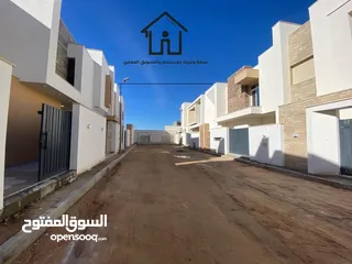  2 فيلات. مقسم. حديت. البناء والتشطيب. المشتل