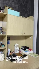  24 مكتب أثاث مكتبي خشبي مع جوارير وخزاين للمنزل لغرفه نوم او غرفة عمل حجم كبير واجهه كامله للبيع