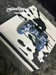  1 Ps4 pro نسخة مميزة وحبة نادرة
