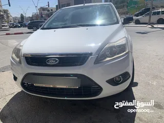  4 فورد فوكس 2010 للبيع السيارة مميزة جدا وممشاها قليل بالنسبة لموديلها