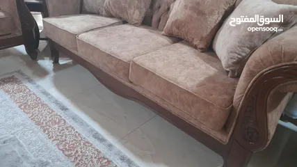  2 كنابيات جديد غير مستعمل ولا يوم ب سعر رخيص وقابل للتفاوض