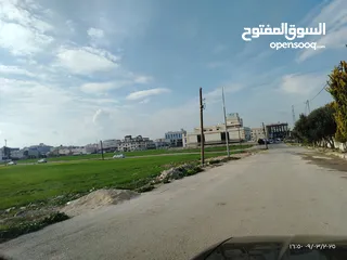  1 قطعه ارض استثمارية للبيع مساحتها 590 متر بجانب مجمع عمان الجديد  حوض الجزي  سكن ب خاص أرق وأجمل مكان