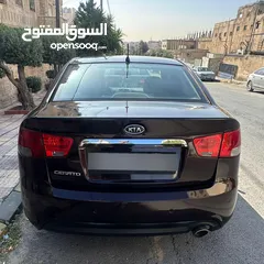  2 كيا سيراتو فورتي 4 ابواب للبيع