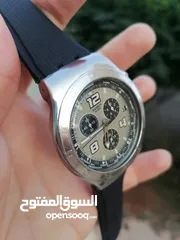  1 ساعة سواتش للبيع