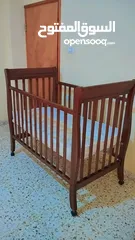  3 سرير اطفال من عمر يوم ل خمس سنوات استعمال سنه فقط نوعية الخشب ممتاز خشب زان