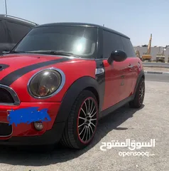  6 Mini Cooper S 2011 - Red and Black