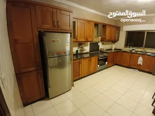  9 شقة - للايجار - سوبر ديلوكس - ديرغبار 210 متر
