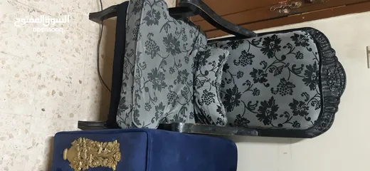  4 طقم كنب للبيع مع طاولات