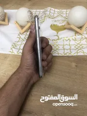  1 iPhone X 256 بسعر حرق