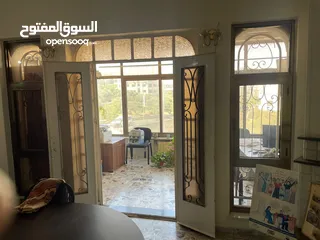  16 للايجار طابق كامل من المالك مباشره في عمارة خاصة