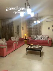  1 كنب مستعمل بحالة جيدة