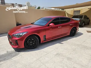  8 KIA STINGER 2019 PERSONAL