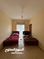  5 شقة للبيع في عرمون مطلة على البحر و بيروت