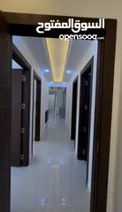  5 شقة جديدة ارضي معلق للبيع