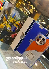  3 مستعمل ايام اغراضة والكرتونه الأصلية Spark 30 pro رام 16 جيجا 128 و 256 مكفول بالشركة متوفر توصيل