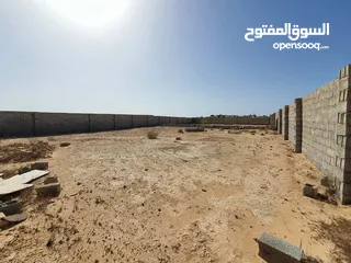  9 أرض في أبو روية علي البحر
