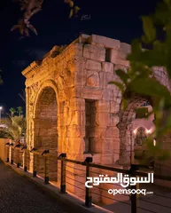  26 أرض سكنية للبيع عين زارة الحمودات بالقرب من جامع الحموادت لها كم من مدخل