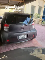  4 toyota iq موديل 2012 السياره نضيفه