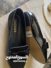  1 حذاء جلد من جاكور