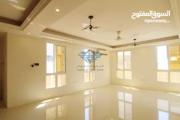  2 #REF867    Beautiful 4 Bedrooms Villa For Rent in North Al Hail