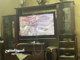  4 مكتبة تلفزيون