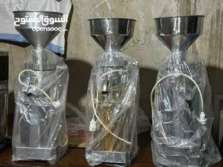  21 مطاحن قهوه واحد فاز شبه الجديد و ثلاث فاز بحال الوكالة جرب واختار