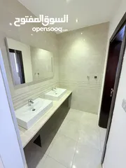  3 شقة طابقية مميزه جدا   4 نوم ماستر دير غبار مع إمكانية البدل بارض سكن خاص ب عمان الغربية