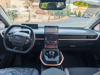  4 تويوتا Bz3X بطارية كبيرة فل مع فتحة