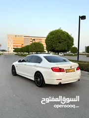  2 BMW 535i فئة خاصة