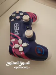  4 CONTROLLER يد تحكم كوبي 1 مع CD لعبة HORIZON