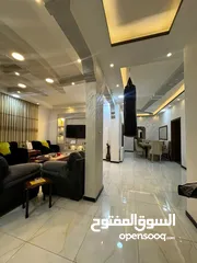  29 عماره ثلاث طوابق وروف بمواصفات خاصه للبيع في جبل الحسين