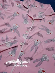  22 بيجاما نسائي قطن اجنبي مطبع مكفول برسمات والوان مختلفة يوجد تشكيلة كبيرة من الموديلات المختلفة يوميا