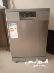  2 السلام عليكم كيفكم يخوان عندي اثاث بيت للبيع
