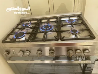  4 فرن ايطالي شبه جديد