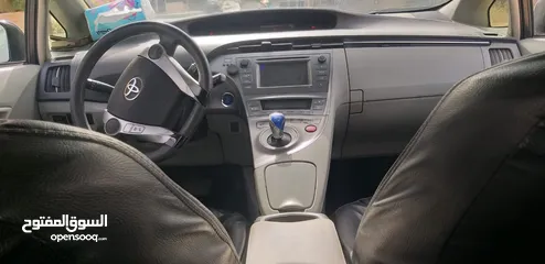  3 Toyota Prius 2015
