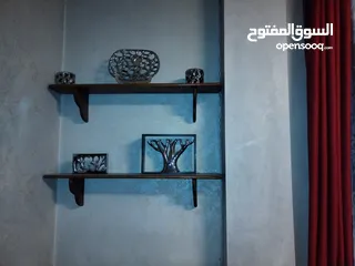  2 عفش مستعمل  استعمال خفيف وحالتهم ممتازة  للبيع