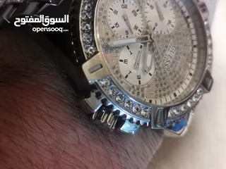  5 Amazing genuine GUESS Watch with strass