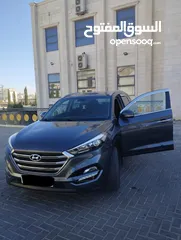  2 جيب هونداي توسان للبيع 2017 بنزين
