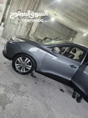  12 هونداي توسان، فل فل بدون فتحة