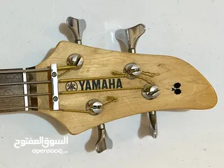  3 Yamaha professional bass guitar, in excellent condition