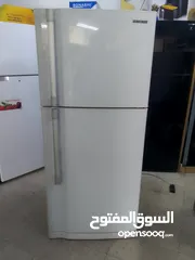  4 ثلاجة هيتاشي 570لتر....
